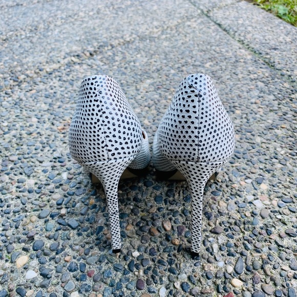 Aldo size 6 ladies pumps - Picture 3 of 4